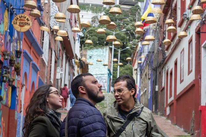 Walking Tour Candelaria plus Gold Museum with a Social Scientist - Museo del Oro with a social scientist: gold that has a story