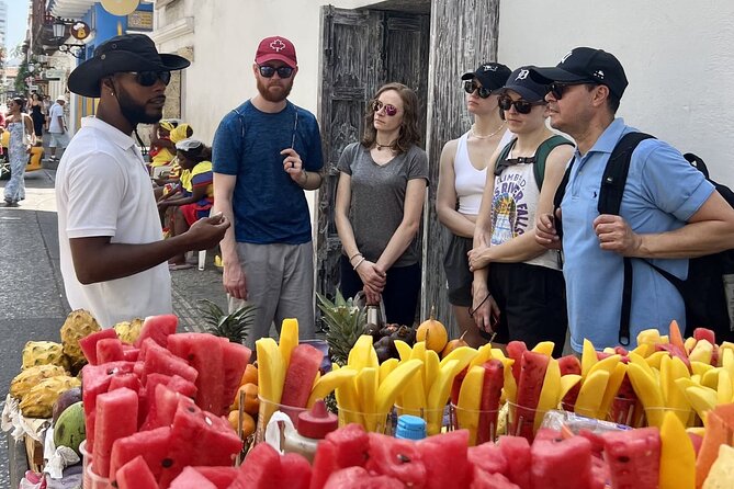 Walking tour of the magical city of Cartagena. - Catedral Santa Catalina de Alejandría and the Plaza de Bolívar pause