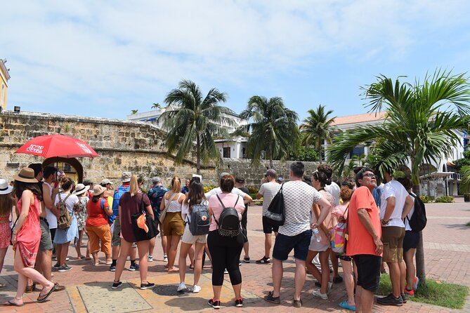 Walled Cartagena: Group Tour with Live Audio System - Why this Walled Cartagena walk feels like a smart first-day plan