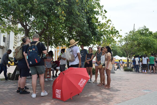 Walled Cartagena: Group Tour with Live Audio System - Guides, energy, and how to choose the right expectations