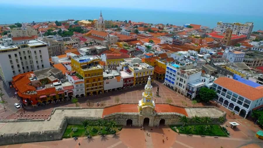 Walled City, Getsemani San Felipe Castle Cartagena City Tour - A full Cartagena day, built around the right landmarks