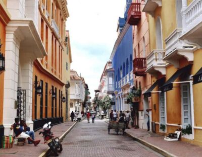 Walled City, Getsemani San Felipe Castle Cartagena City Tour