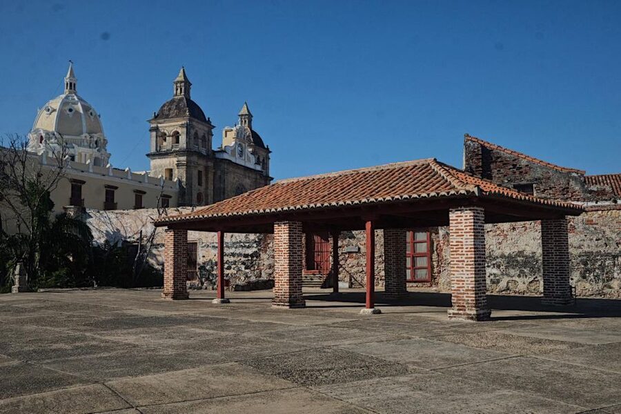 Walled City, Getsemani San Felipe Castle Cartagena City Tour - La Popa Convent viewpoint: the optional add-on that pays off for photos