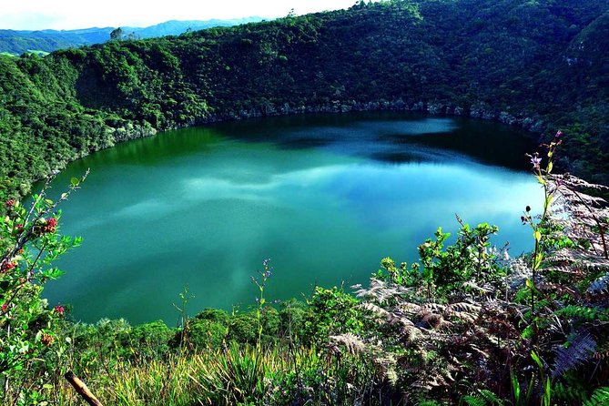 Zipaquira Salt Cathedral and Guatavita Lagoon from Bogota (Private Tour) - How the Bogotá Morning Gets You Out of Traffic Fast