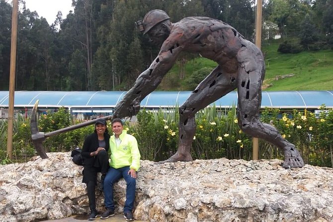 Zipaquira Salt Cathedral and Guatavita Lagoon from Bogota (Private Tour) - Lunch and the Small Comforts That Make Long Days Work