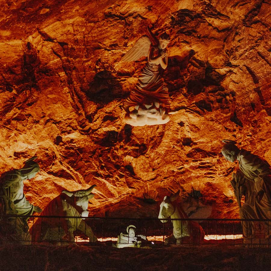 Zipaquirá: Salt Cathedral Group Tour with Pickup - Going 180 meters underground: Stations, Dome, and salt details that reward slow walking